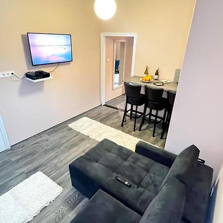 Flamingo Rezidencia Apartman 에게르 외부 사진